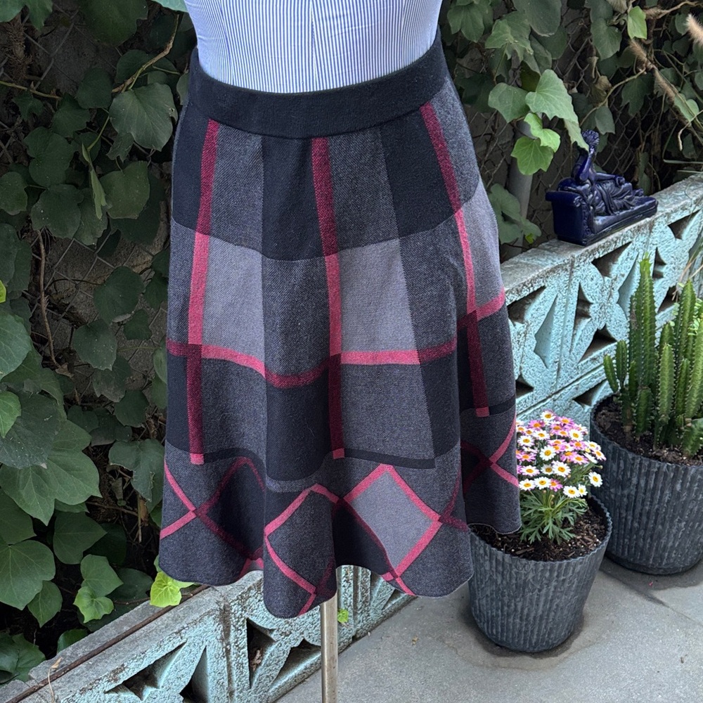 Grace Elements Plaid A-Line Skirt in Charcoal and Pink